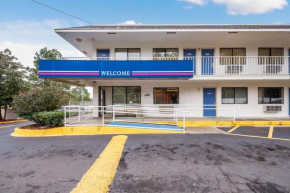 Motel 6-Bessemer, AL - Birmingham, Bessemer